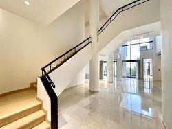 The Colonnade (D10), Condominium #568272111